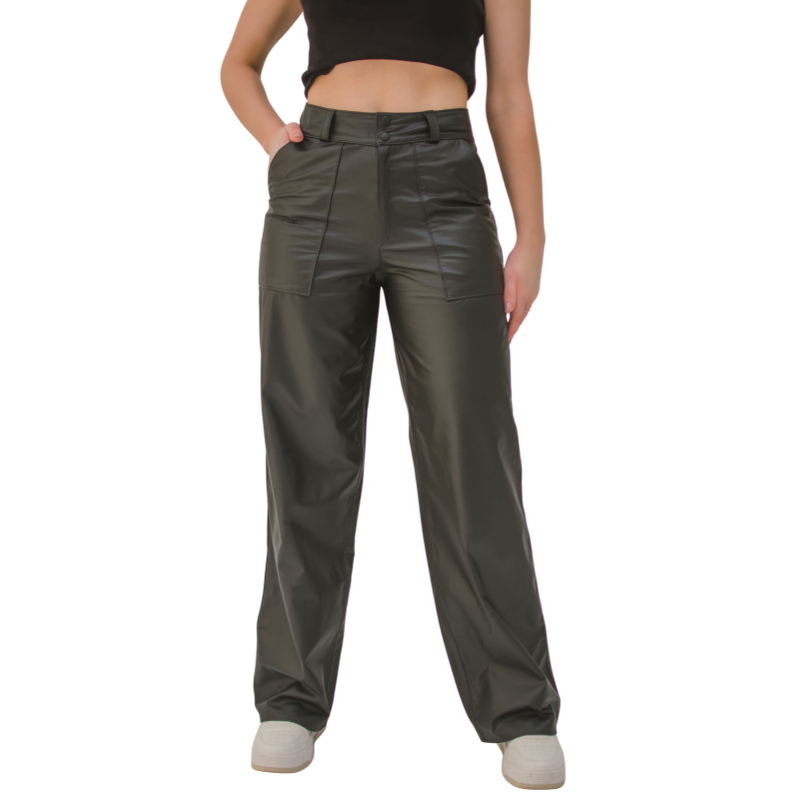 Calça Wide Leg Couro OMK Pantalona com bolsos na frente REF 333