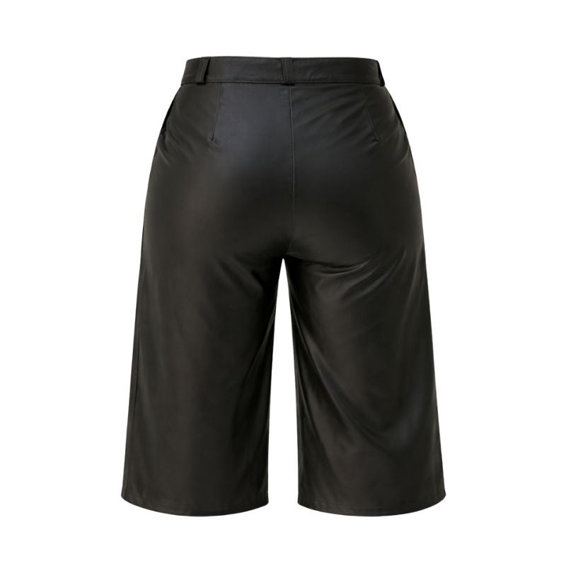 Bermuda em Couro Ref. 405